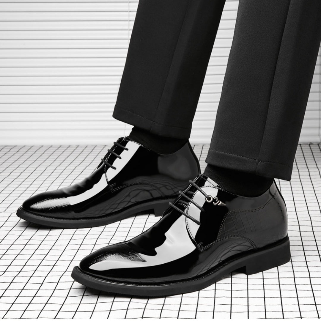 Men's Business Dress Leather Shoes With Hidden Heel - The Coin Has A Say