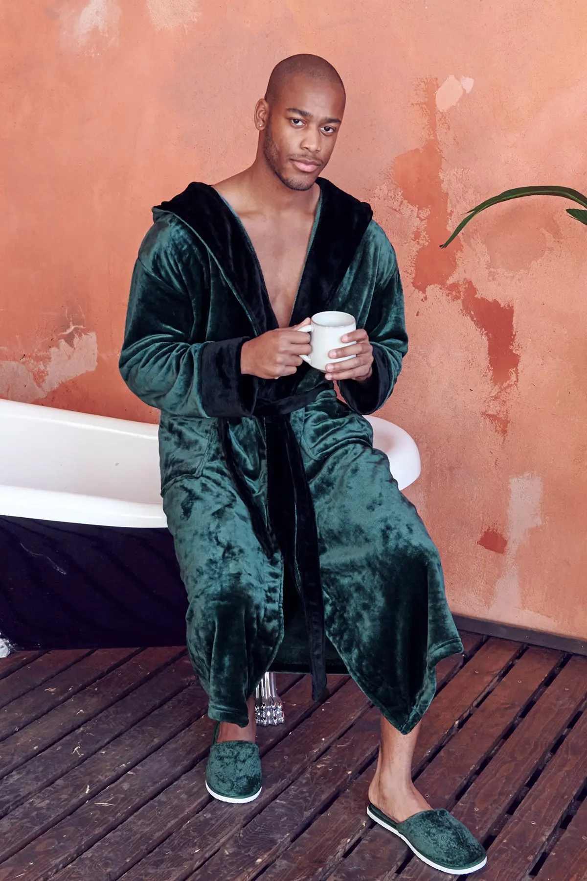 Men’s Robe with Hood – Ultra-Soft Plush Comfort for Everyday Use - The Coin Has A Say