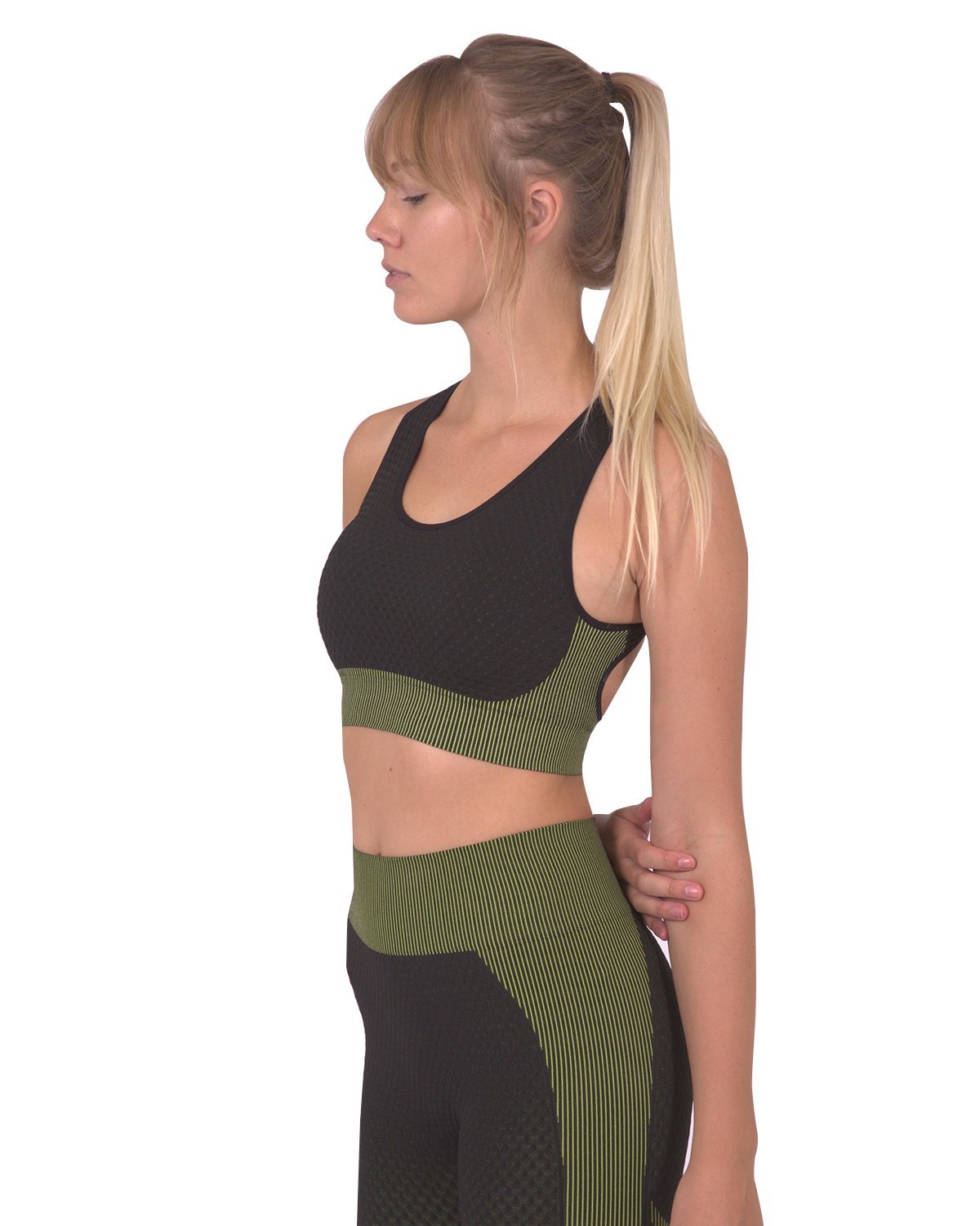 Trois Seamless Sports Bra - Black with Green - The Coin Has A Say
