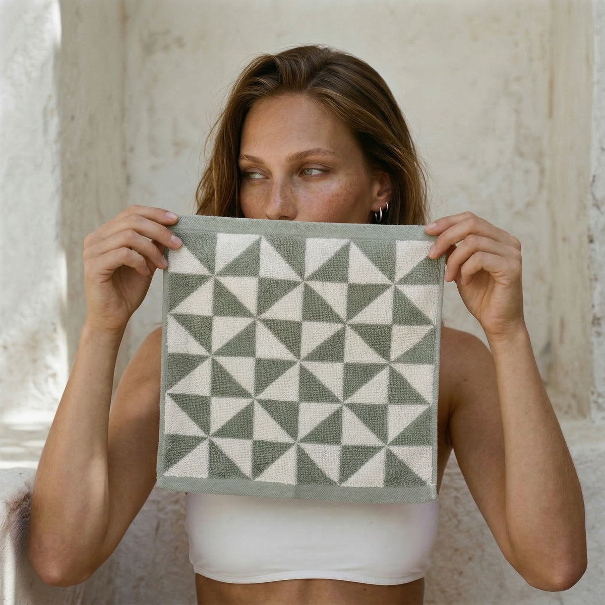 Umbra Australian Cotton Towels - The Coin Has A Say