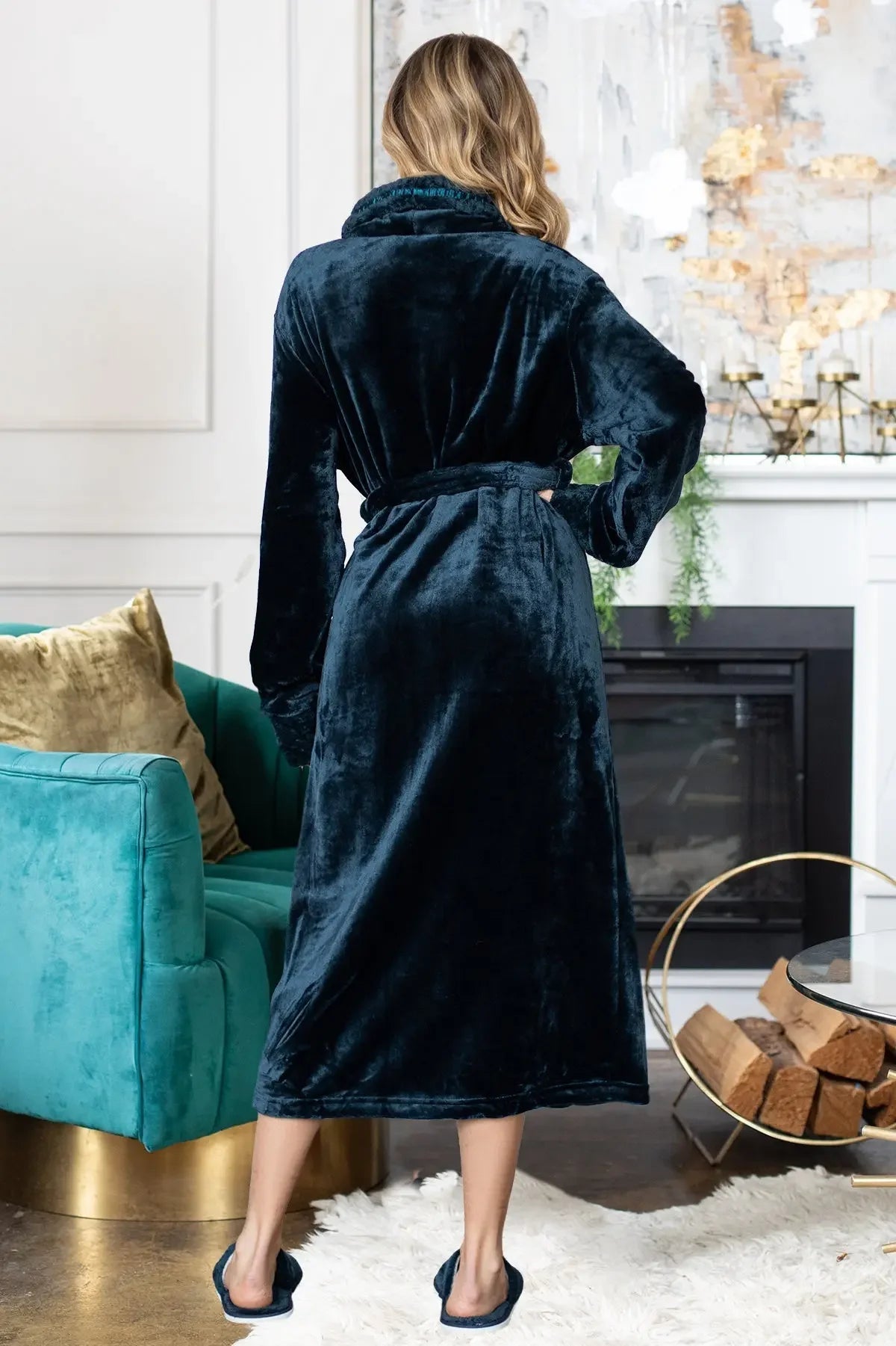Women's Ultra Soft Plush Bathrobe - The Coin Has A Say